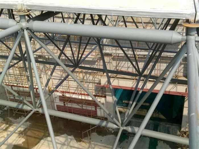 新乐公安局网架天基板屋面