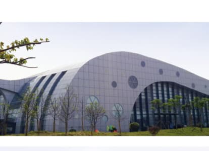 新乐会议中心外景网架工程